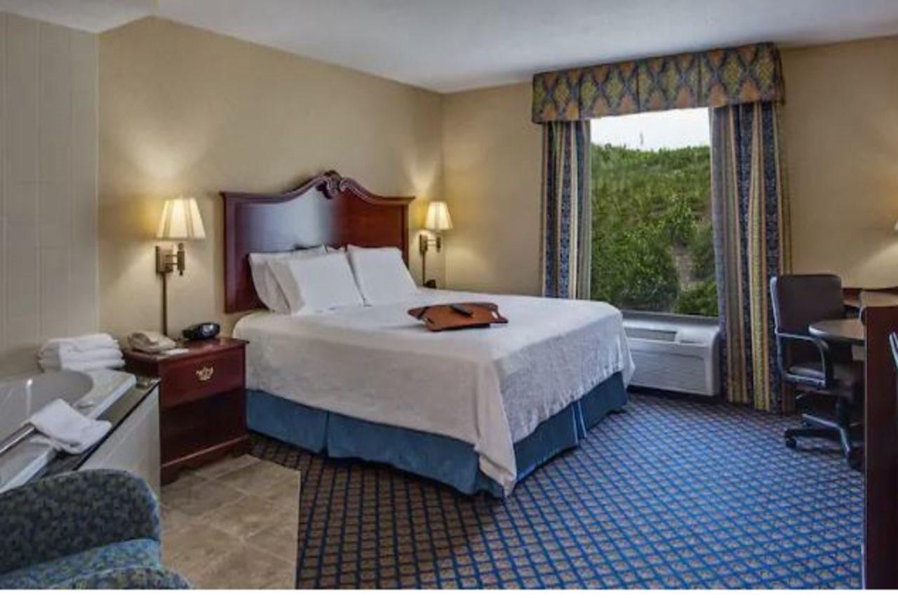 Hampton Inn Clearfield Exteriör bild